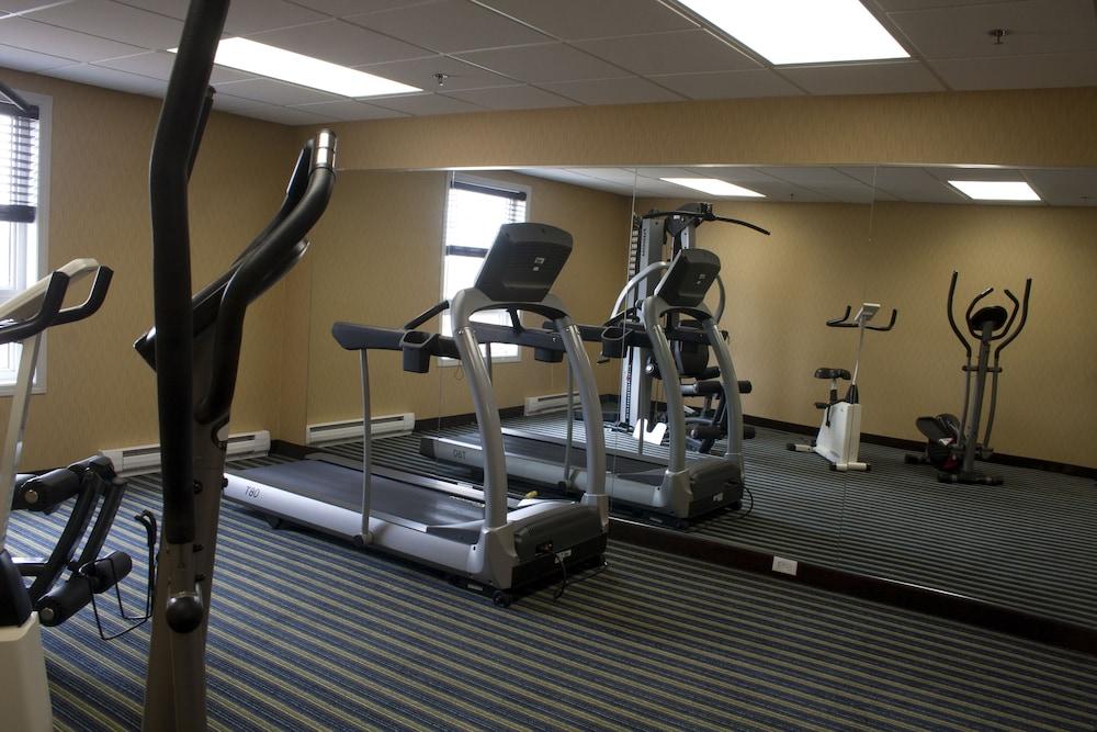 Comfort Inn & Suites Moose Jaw Bagian luar foto